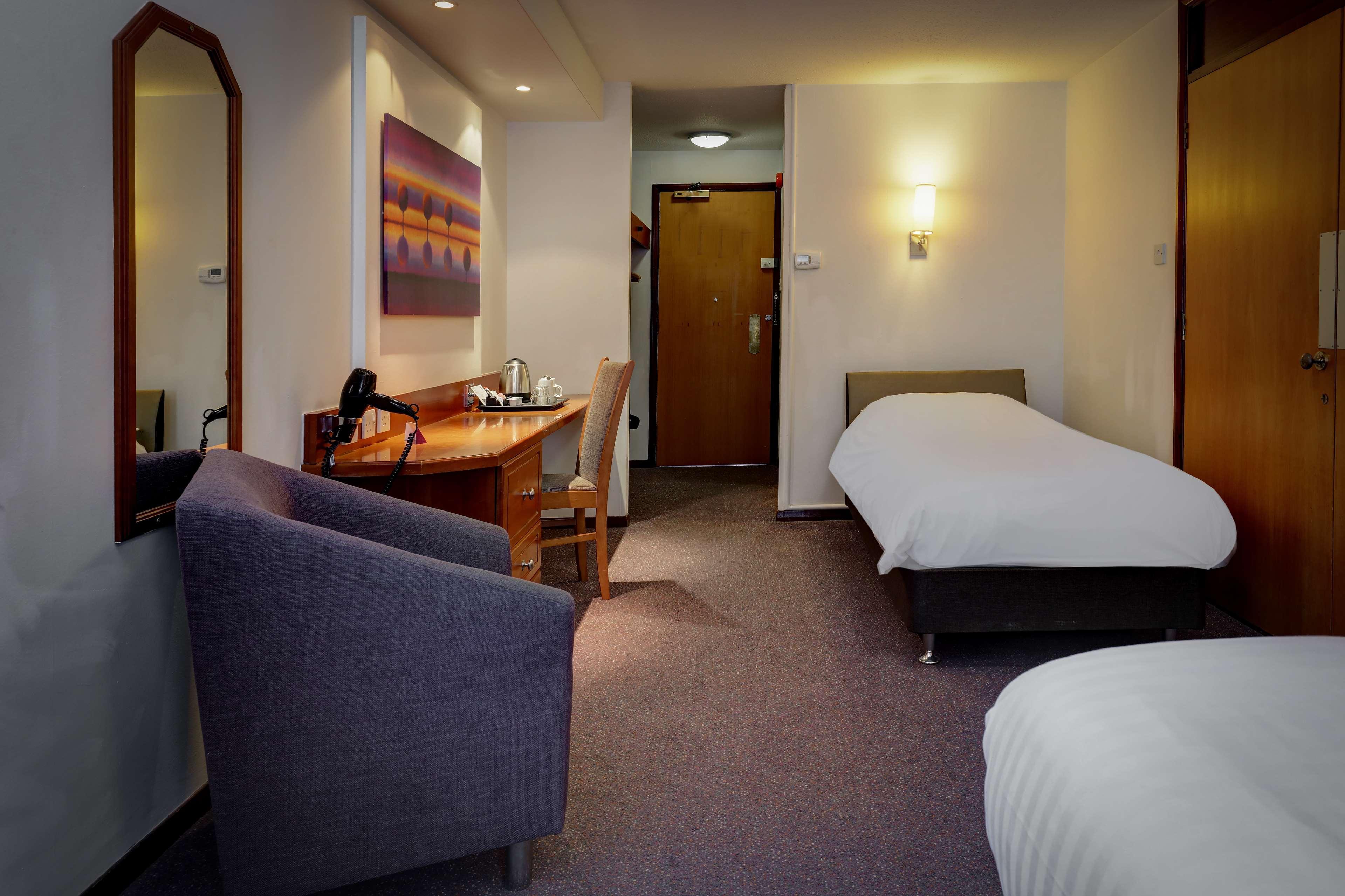 Plaza Chorley; Sure Hotel Collection By Best Western Чорли Экстерьер фото